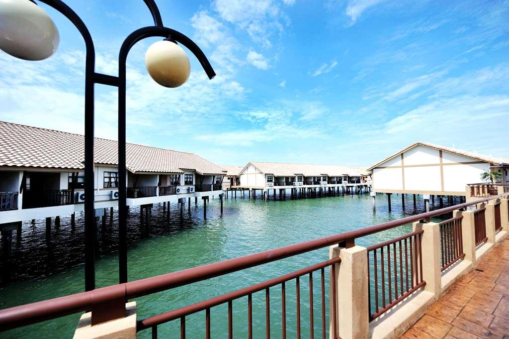 Lexis Port Dickson Hotel Kültér fotó