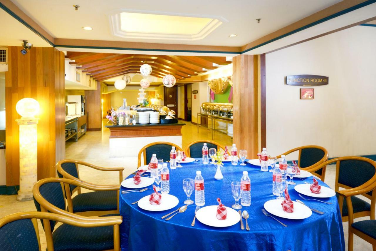 Lexis Port Dickson Hotel Kültér fotó